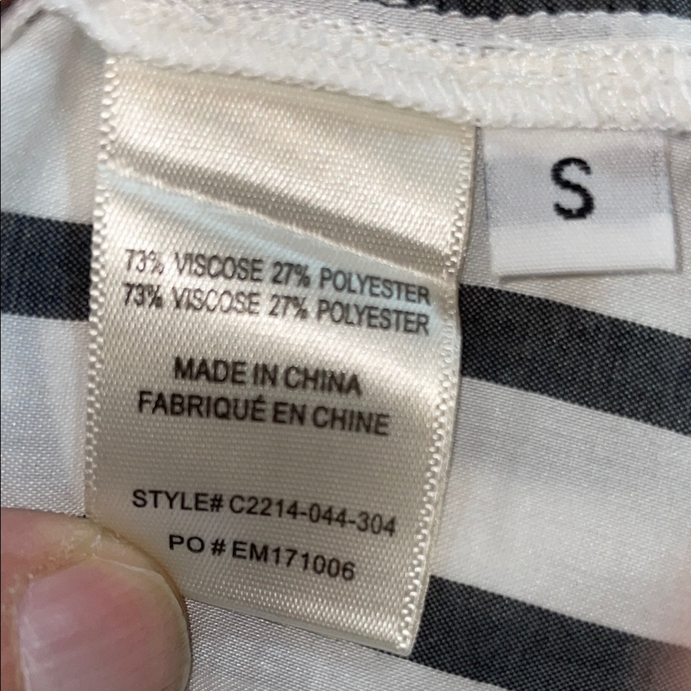 Cloth &‎ Stone Black and White Notched Collar Button Down Shirt - Picture 7 of 7